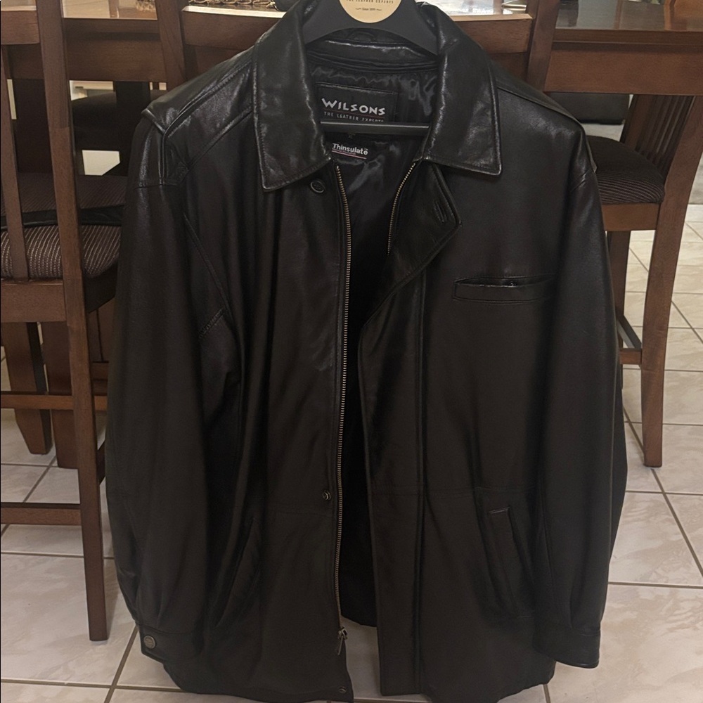 Men’s size XL Vintage Wilson Black Leather Jacket, Thinsulate removable liner